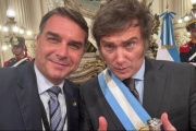 Milei viajó a San Pablo para apoyar a Flávio Bolsonaro