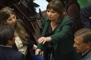 Furia y represión en el Senado: el oficialismo logra una media sanción mutilada de la Ley de Propiedad Privada
