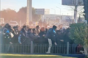 Conflicto por trabajo local en Puerto Madryn: la pelea entre UOCRA y una empresa terminó en un choque con el SUPA