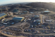 Newmont: Santa Cruz clausuró ocho sectores de la mina Cerro Negro