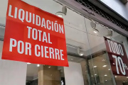 Milei acumula una pérdida de 32.290 empresas y el empleo privado sigue en retroceso