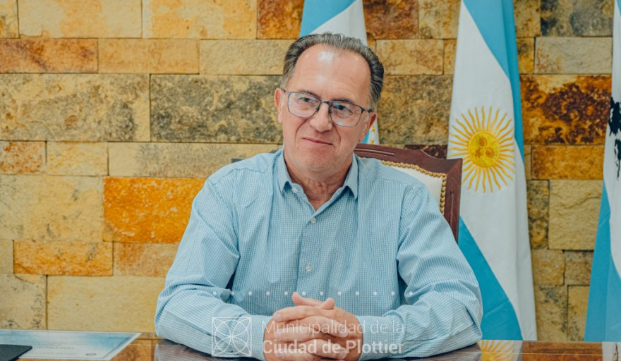 cho allanamientos por presunta defraudación: uno es en la casa del intendente de Plottier