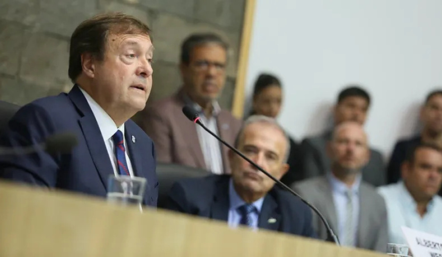 Río Negro: el oficialismo empuja leyes centrales en una Legislatura cada vez más fragmentada