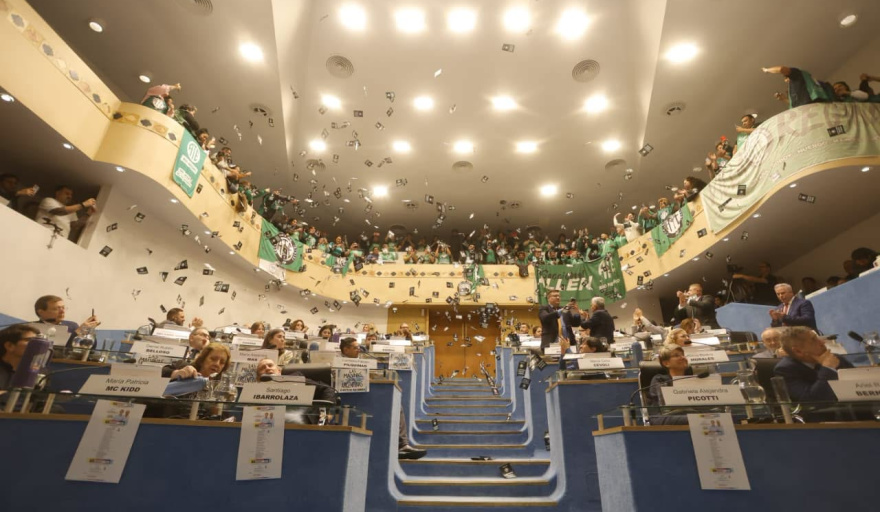 ATE celebró la aprobación del pase a planta permanente de más de 4.200 trabajadores estatales en Río Negro